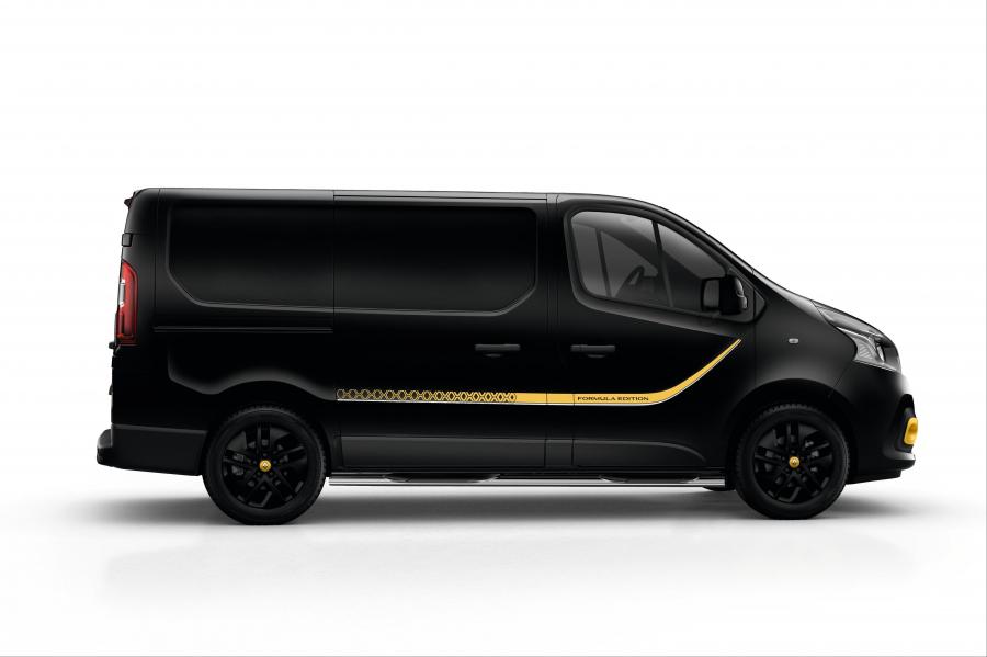  Renault Trafic Formula Edition 2017 года  (WW) (фото 4 из 6)